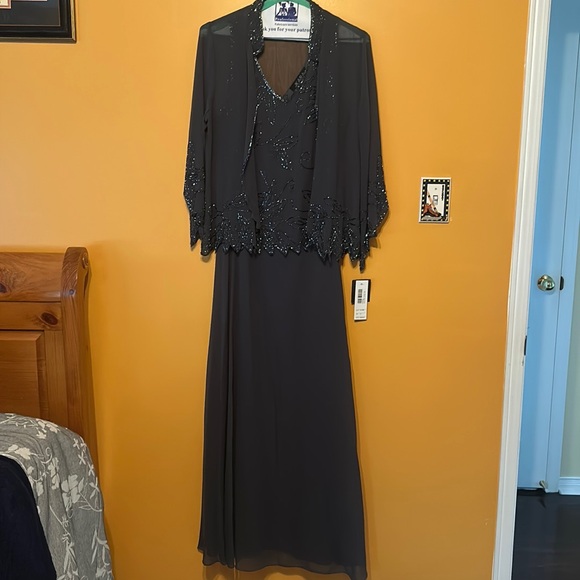 Women’s Slate Grey Size 14 Formal Dress - Mother of the Bride - Picture 4 of 10